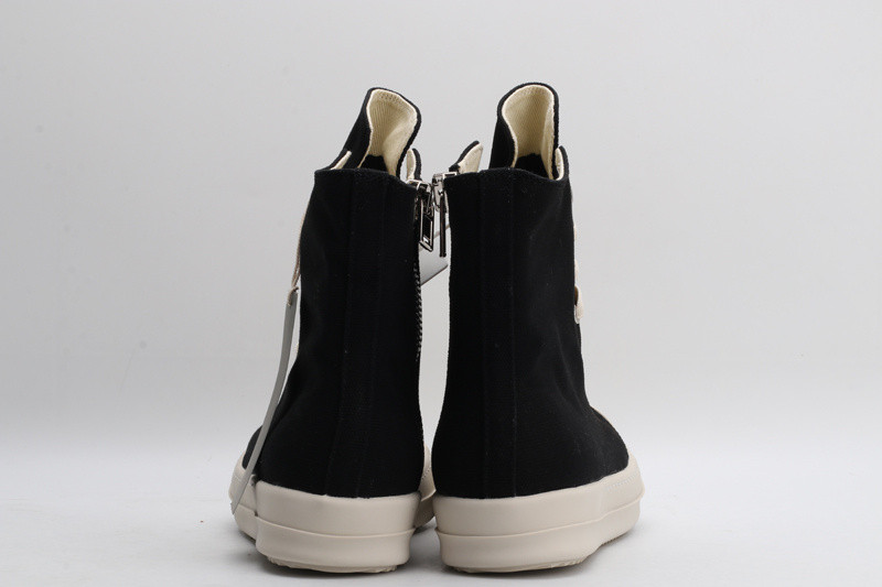 RO Sneakers