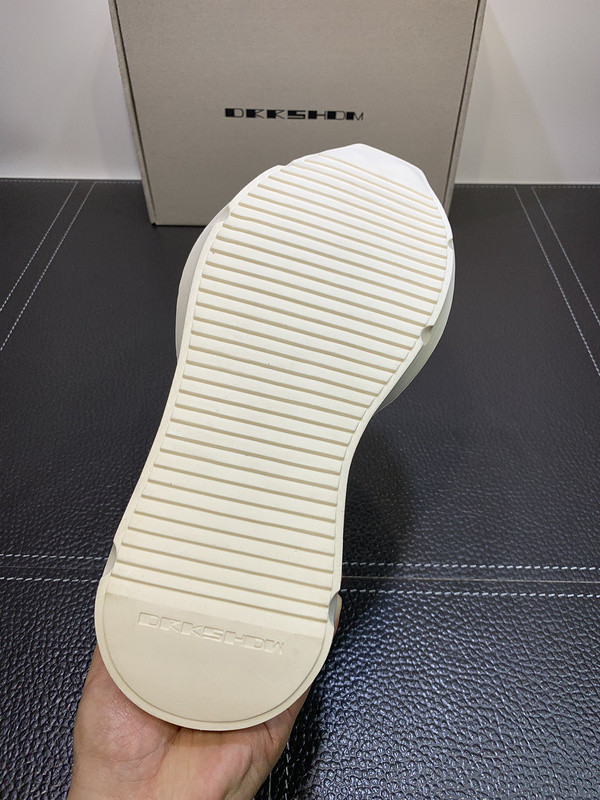 RO Sneakers
