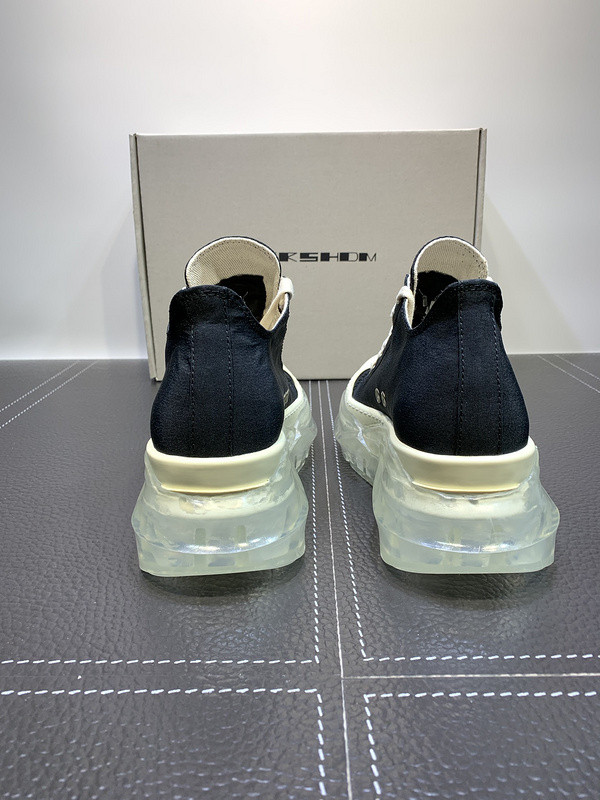 RO Sneakers