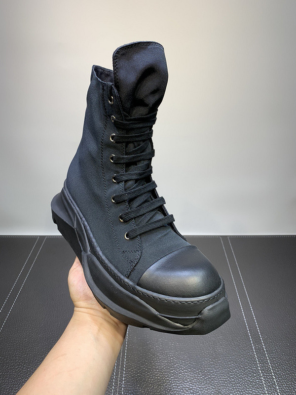 RO Sneakers