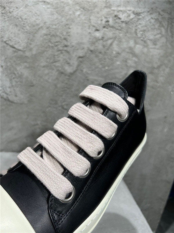 RO Sneakers