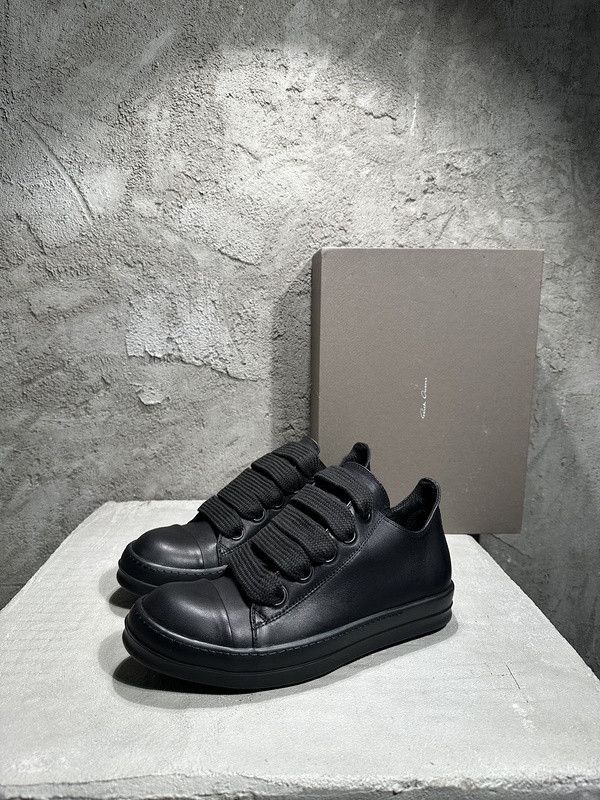 RO Sneakers Low