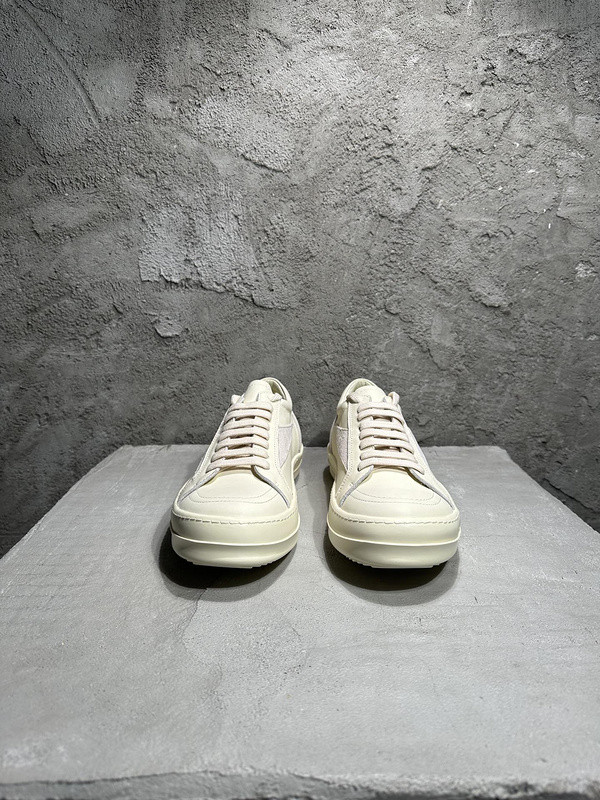 RO Sneakers