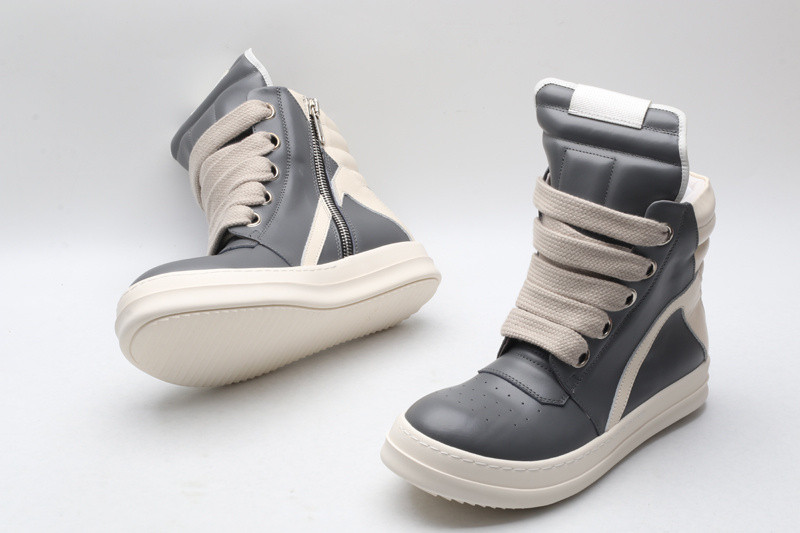 RO Sneakers