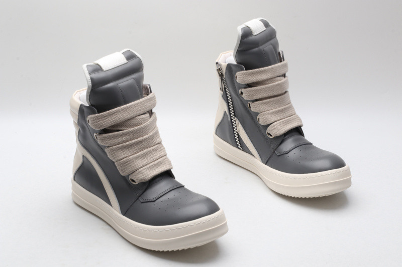 RO Sneakers