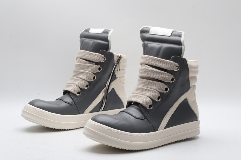 RO Sneakers