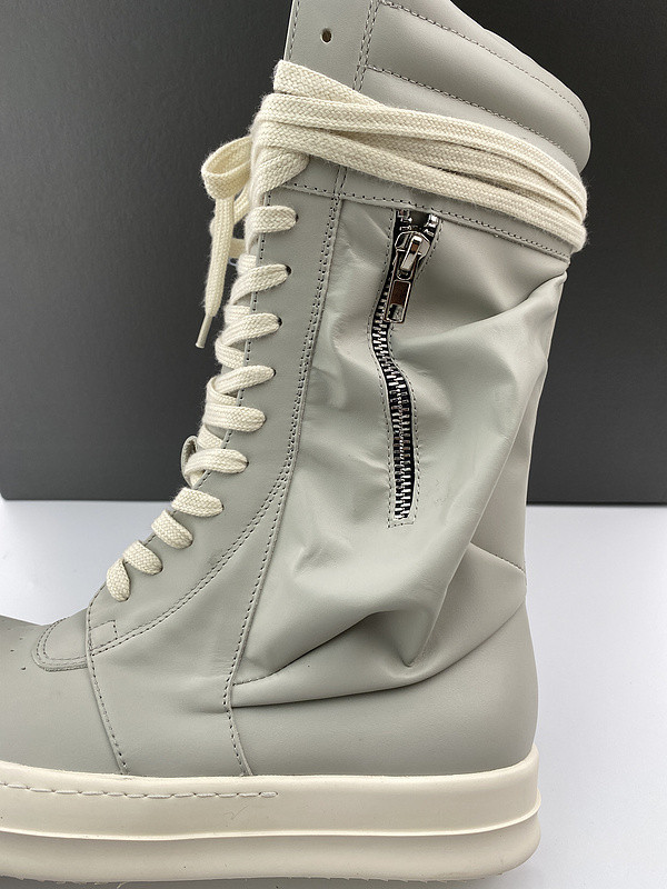 RO Sneakers