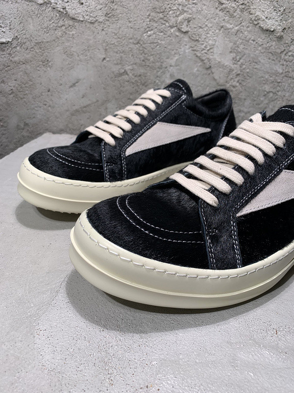 RO Sneakers