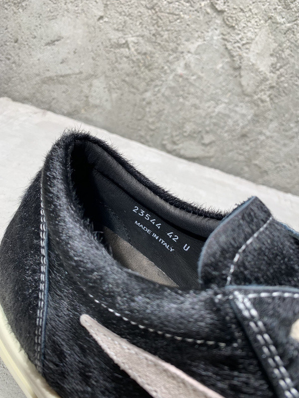 RO Sneakers