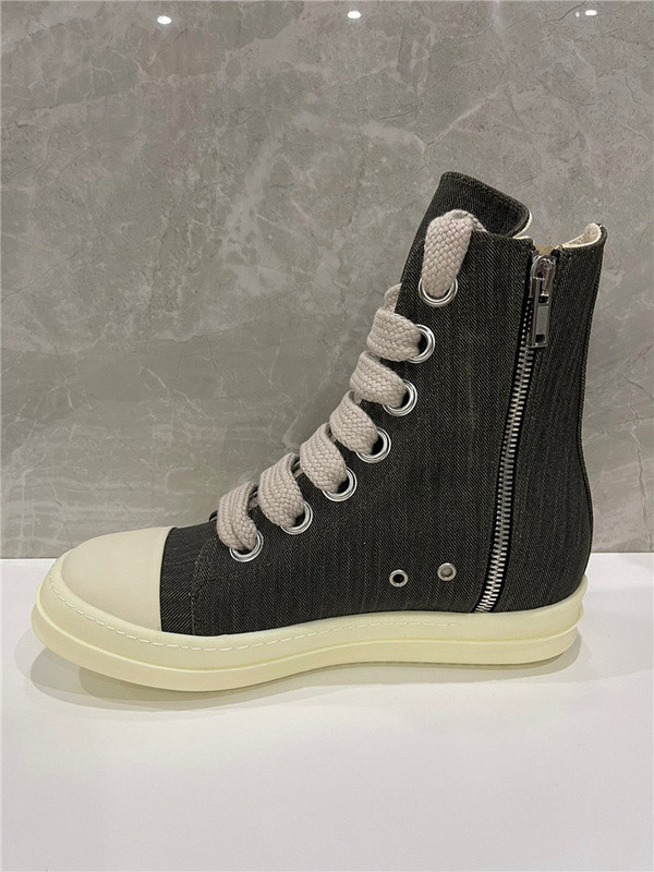 RO Sneakers