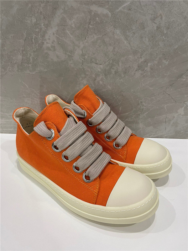 RO Sneakers