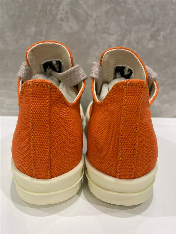 RO Sneakers