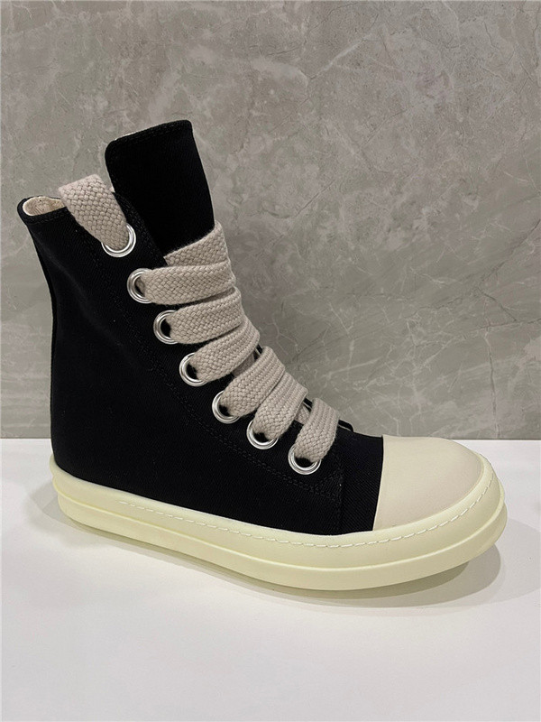 RO Sneakers