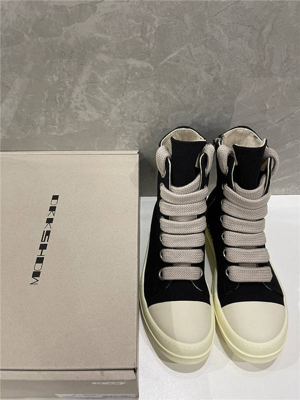 RO Sneakers
