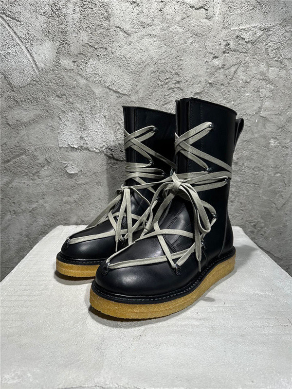 RO Sneakers