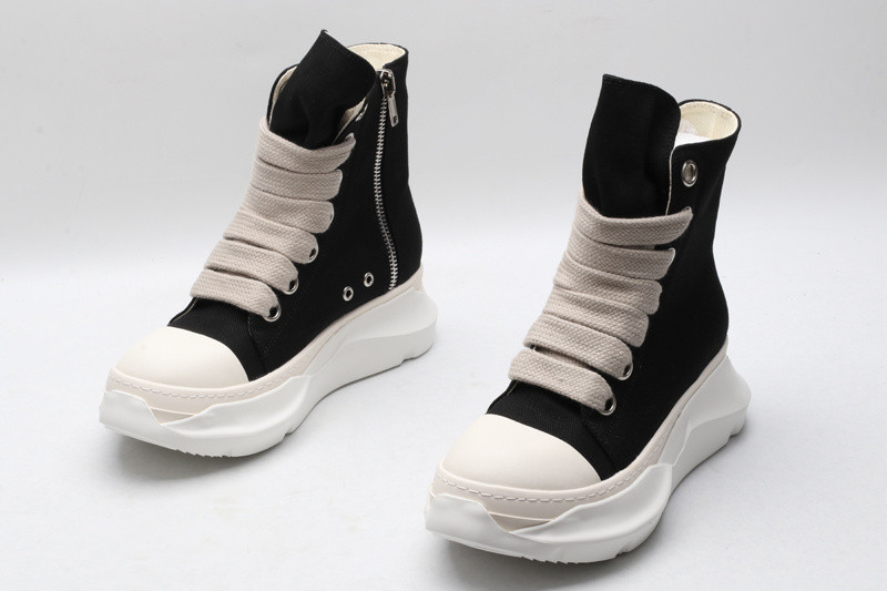 RO Sneakers