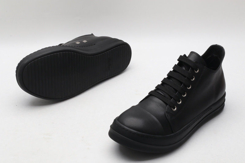 RO Sneakers