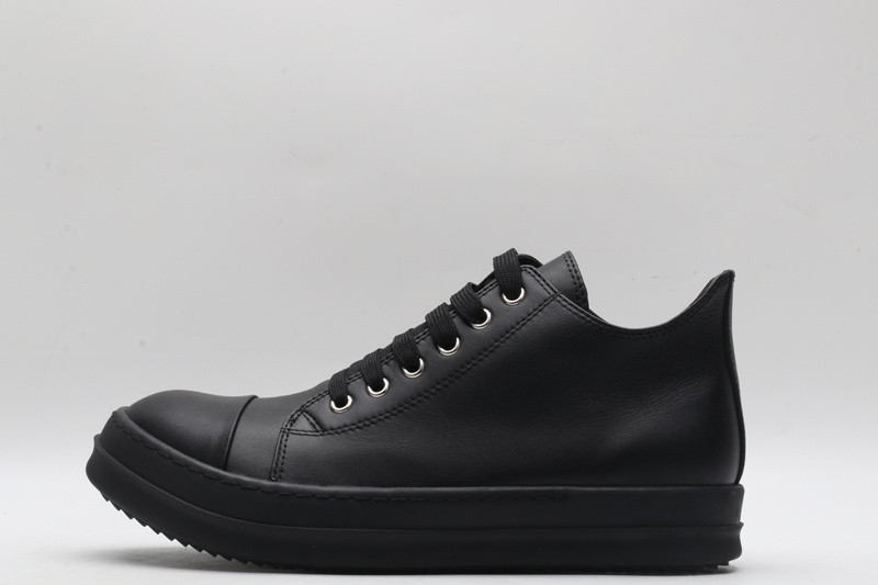 RO Sneakers