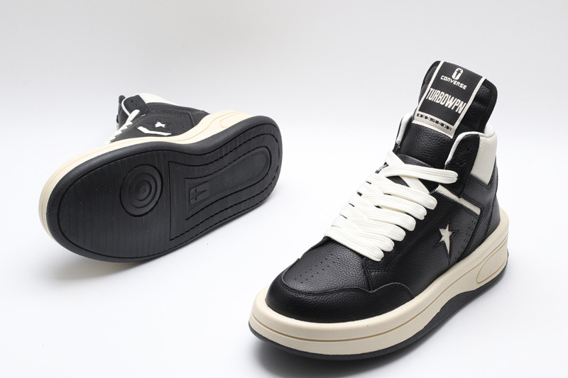 RO Sneakers