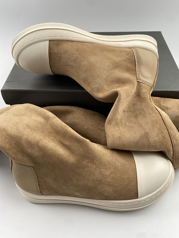 RO Sneakers