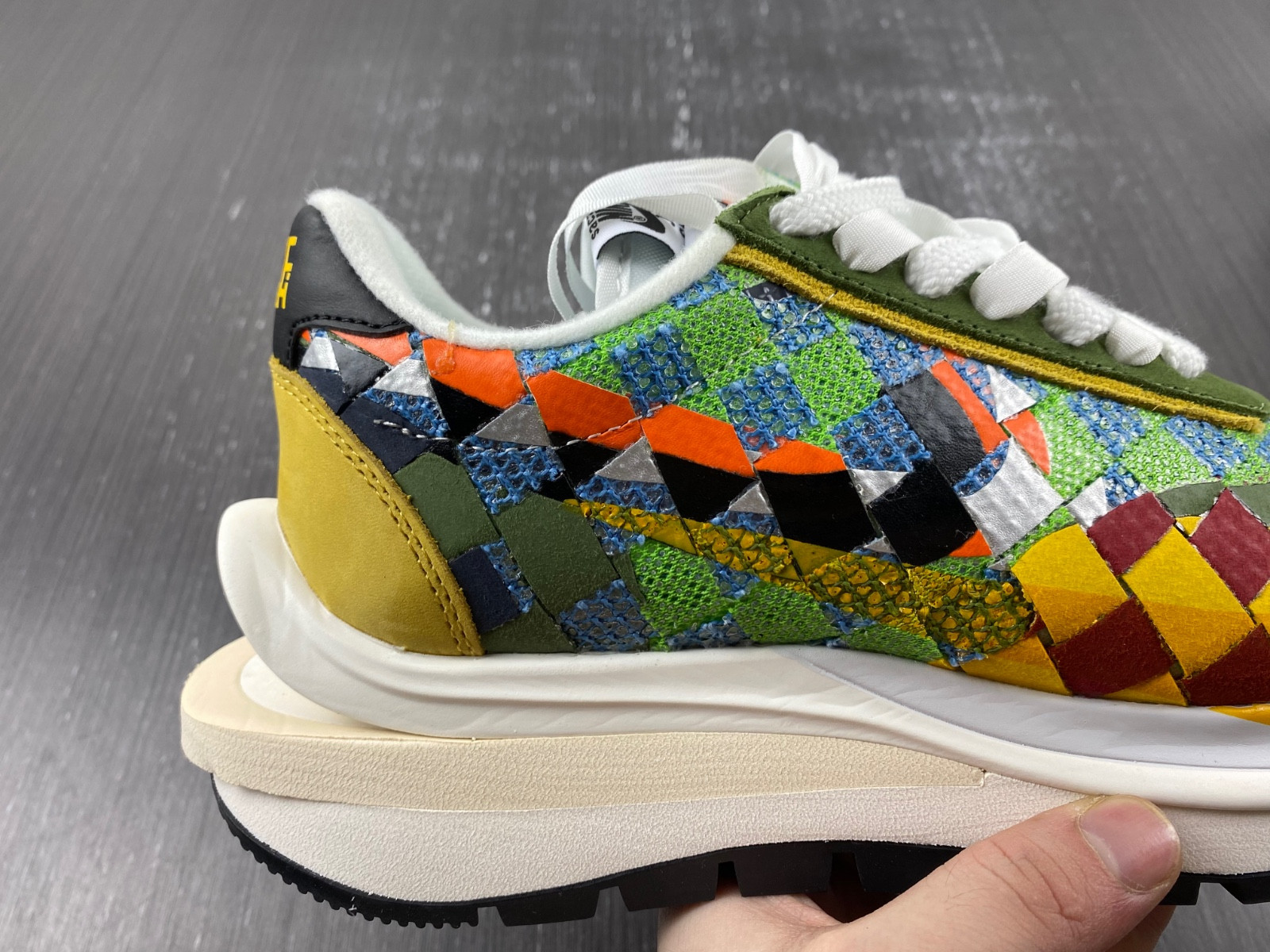 sacai x Nike Waffle Woven Green Gusto DR5209-300
