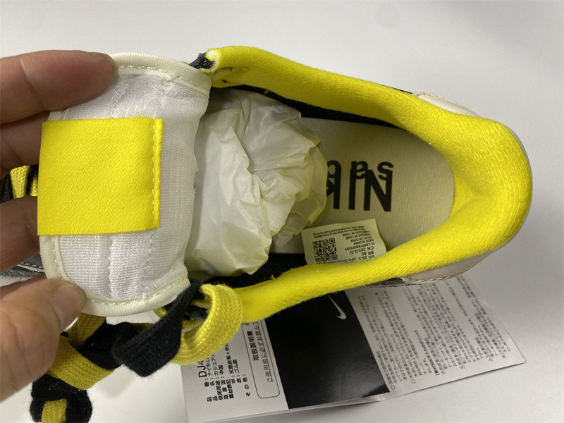 Undercover x Sacai x Nike LDWaffle DJ4877-001