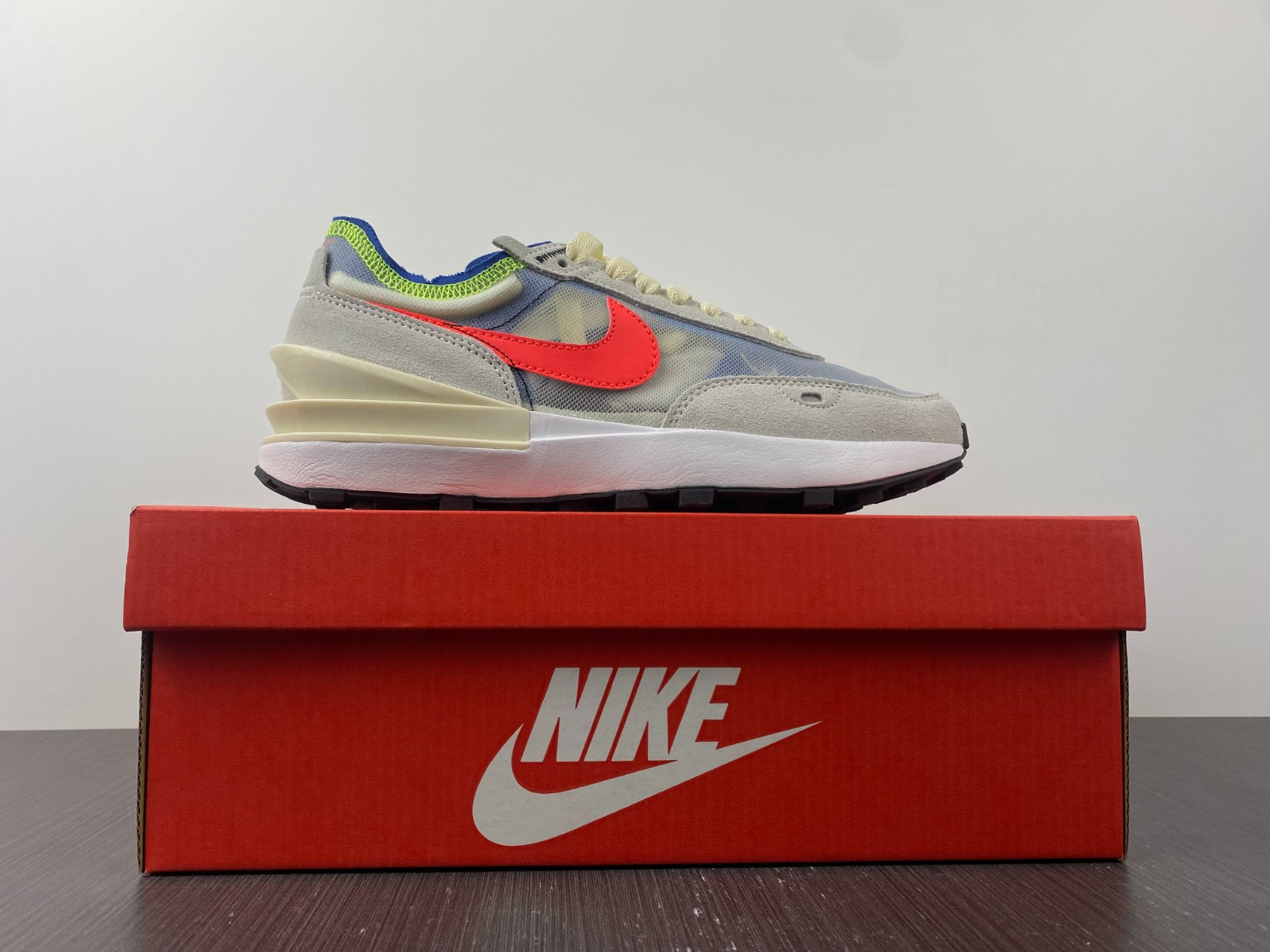 Nike Waffle One DA7995-101