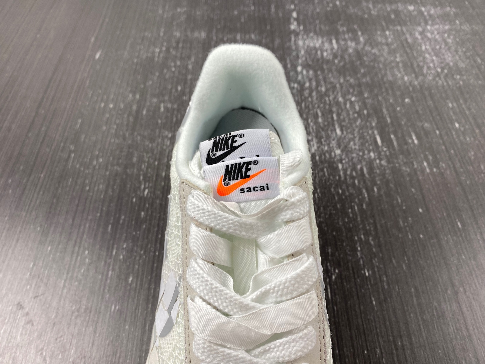 sacai x Nike Waffle Woven Green Gusto DR5209-100