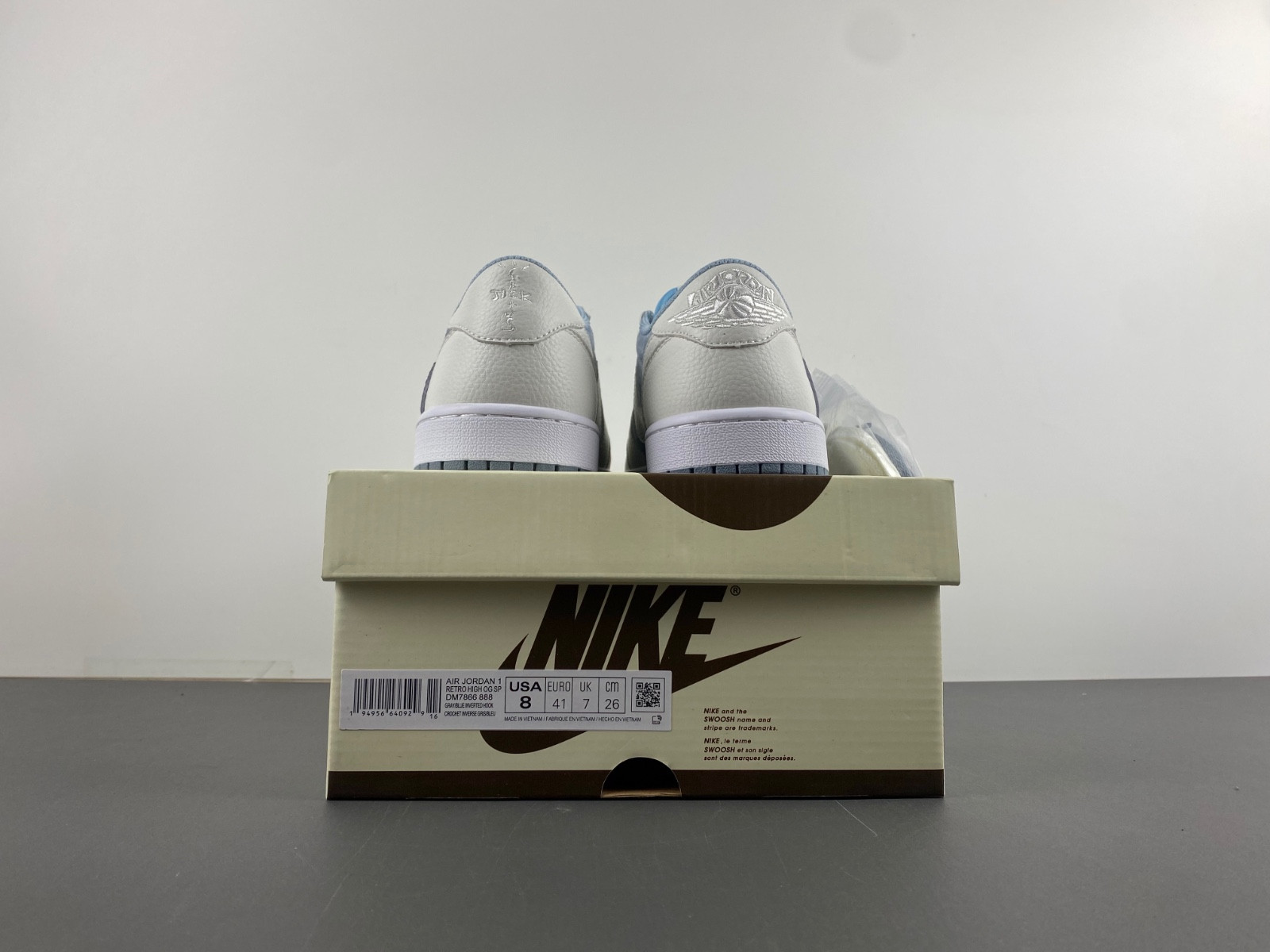 Travis Scott x Air Jordan 1 Low DM7866-888