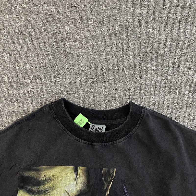 Sant Vest T Shirt
