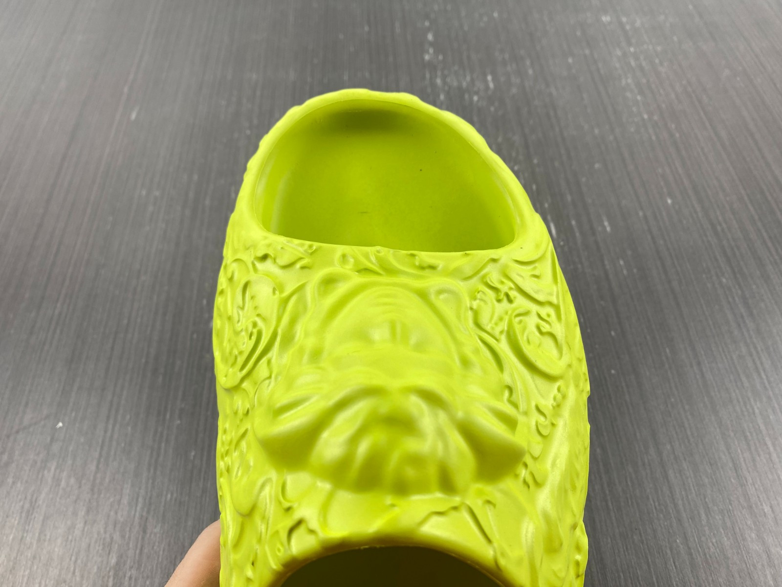 VERSACE slides