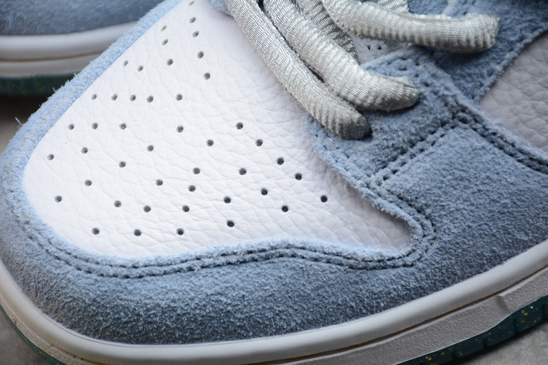 Sean Cliver x Nike SB Dunk Low DC9936-100