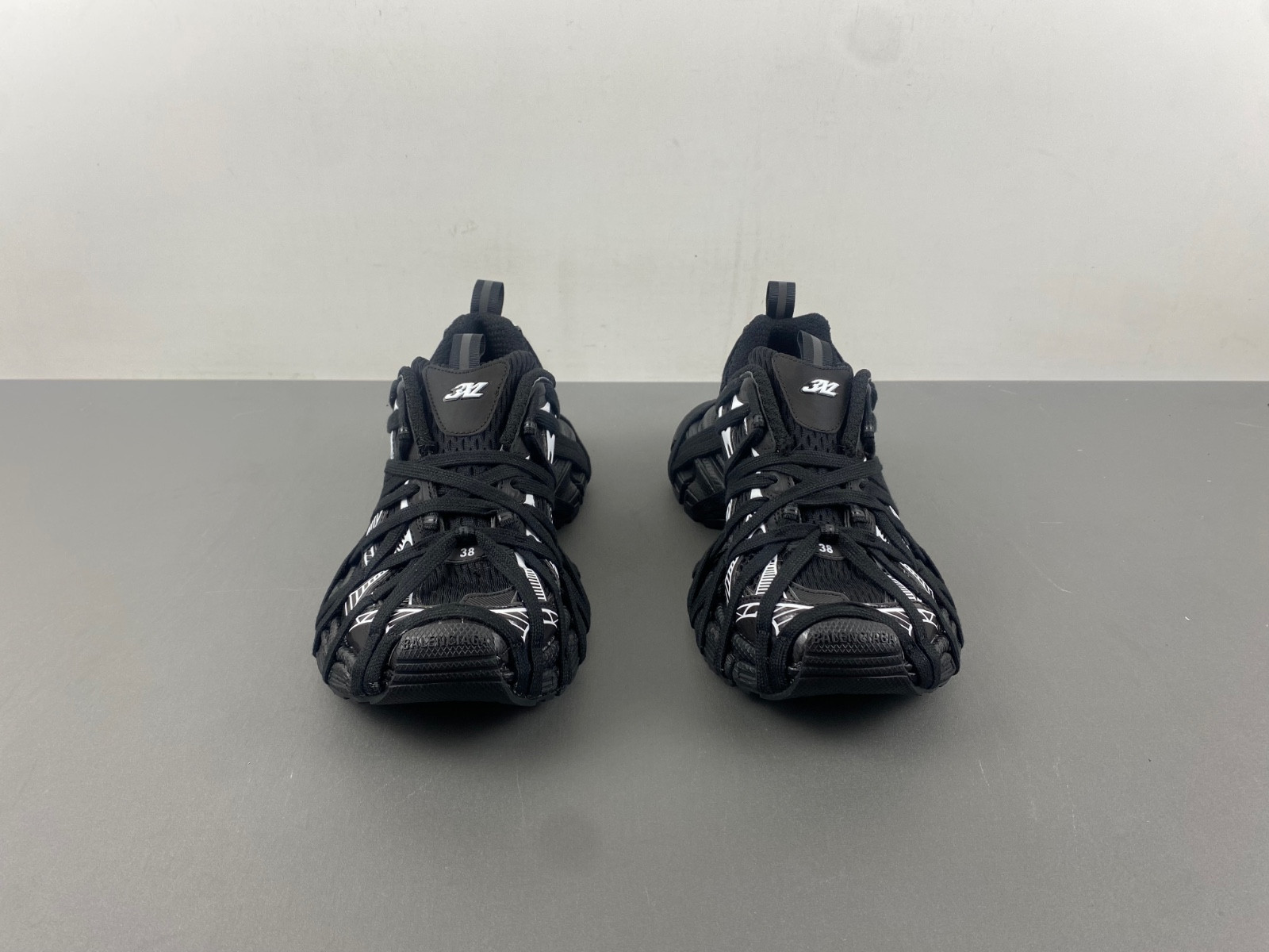 Ba*len*cia*ga phantom sneaker 734734 w3xl1 1090