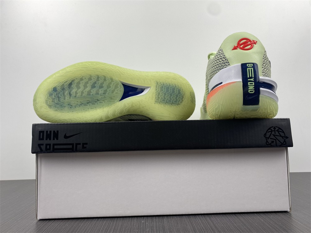 NK Air Zoom G.T.Cut "GRinch" CZ0176-300