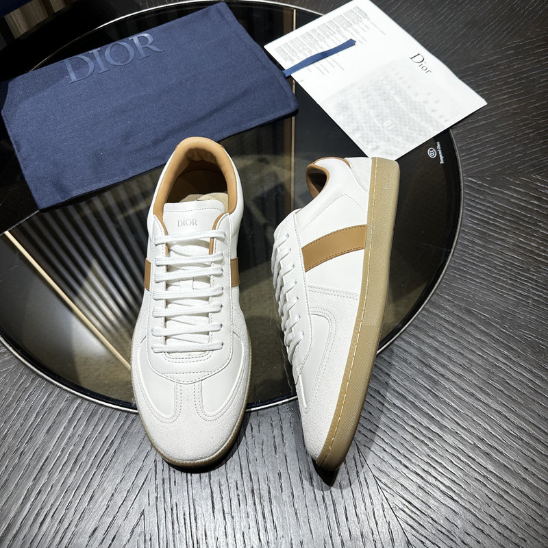 DR B01 Sneaker