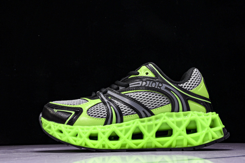 DR B35 Sneaker