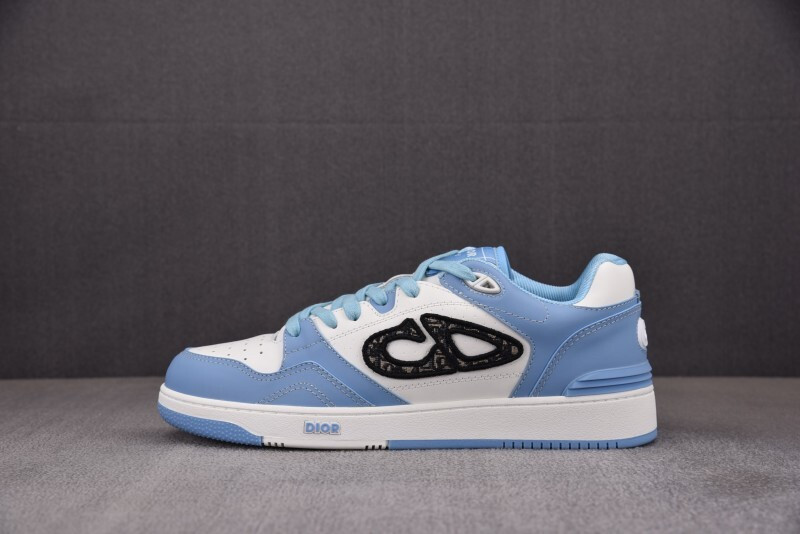 DR B57 Sneaker