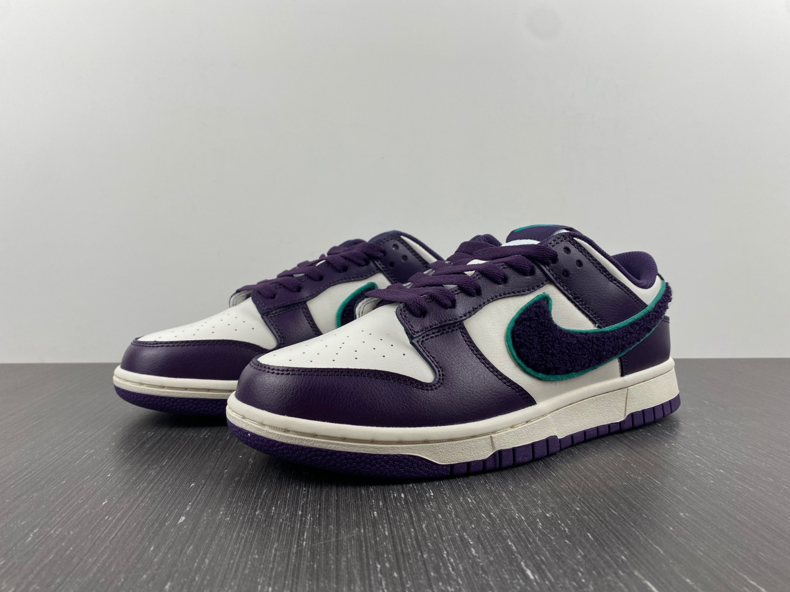 Nike Dunk Low “Chenille S” DQ7683-100