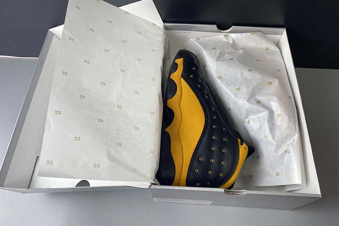 Air Jordan 13 AR4390-035