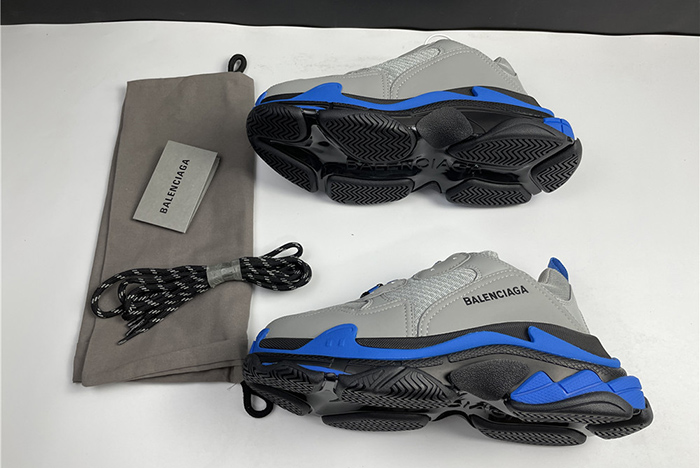 Ba*len*cia*ga triple s trainers 536737 w06n1 9018