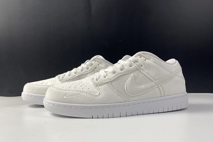 DUNK DSM x Nike Dunk Low  DH2686-100
