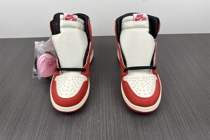 JORDAN 1 RETRO HIGH TRAVIS SCOTT CD4487-100 red