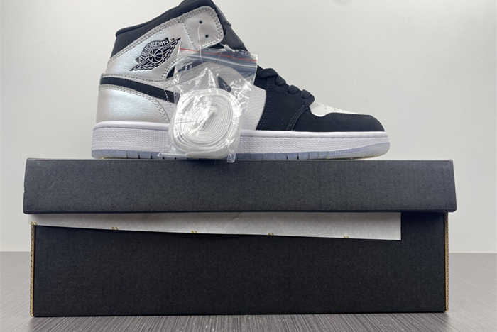air jordan 1 mid “Di*m*nd shorts  dh6933-100