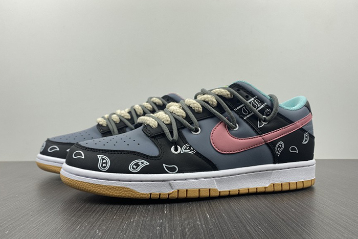 Nike Dunk Low SE “Free 99” DH0952-001