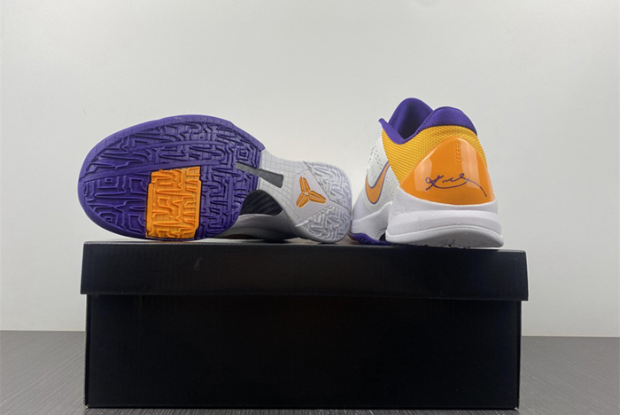 NIKE KOBE 386430-102