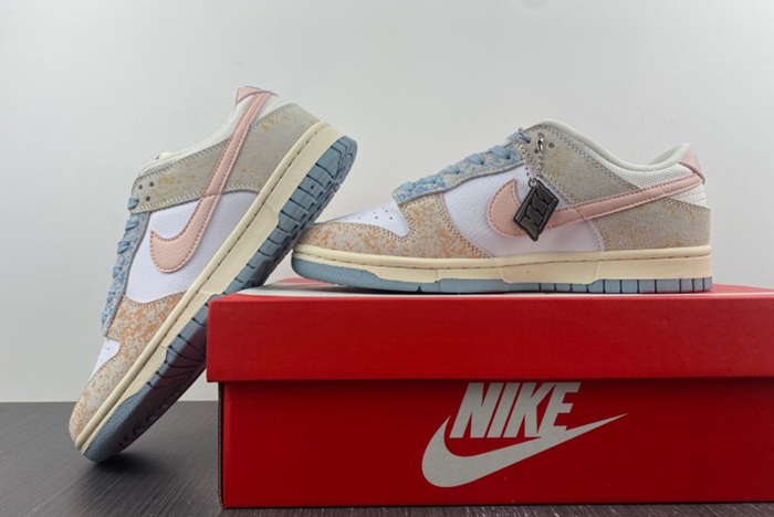 Nike Dunk Low 
