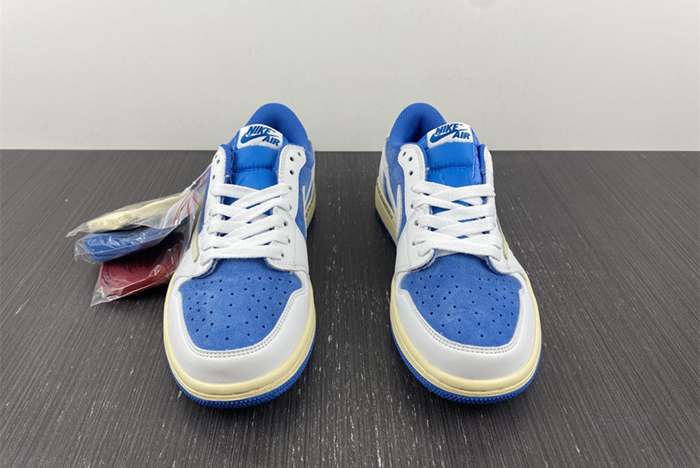 Air Jordan 1  CQ4277-212