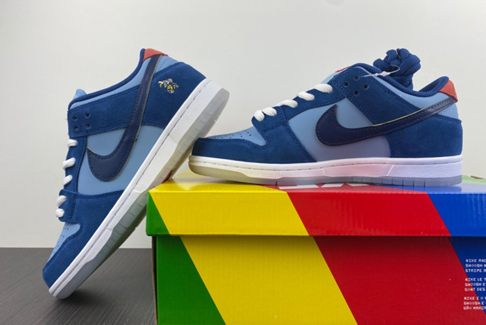 Dunk Why So Sad? x Nike SB Dunk Low  DX5549-400