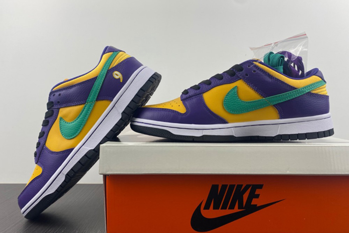 NIKE DUNK LOW DO9581-500