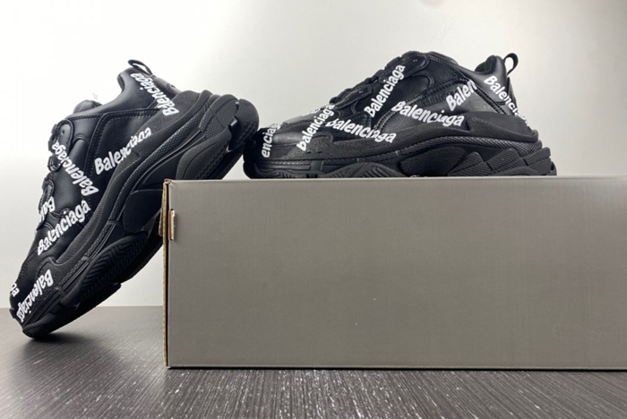 Ba*len*cia*ga triple s  536737 w2fab1090